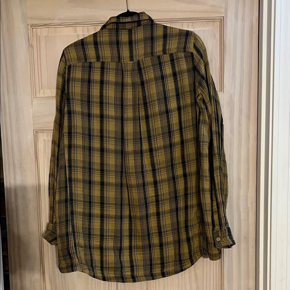 🤞 M GUC Free People x CP Shades crazy soft Plaid Button Down Shirt with POCKETS! - Picture 8 of 10
